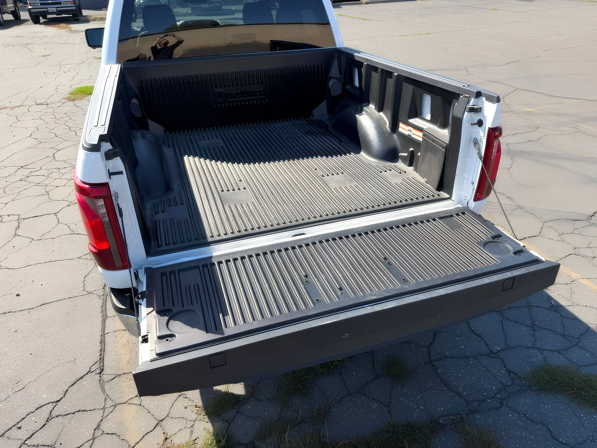 2024 Ford F-150 XLT - Photo 10