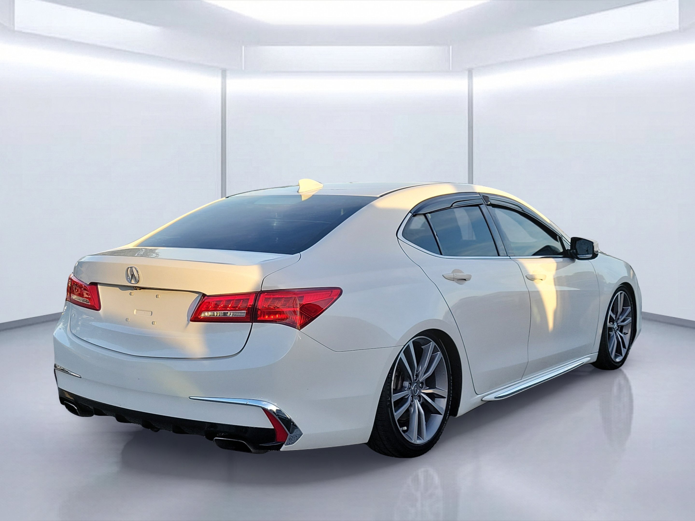Used 2019 Platinum White Pearl Acura 3.5L Technology Pkg image 4
