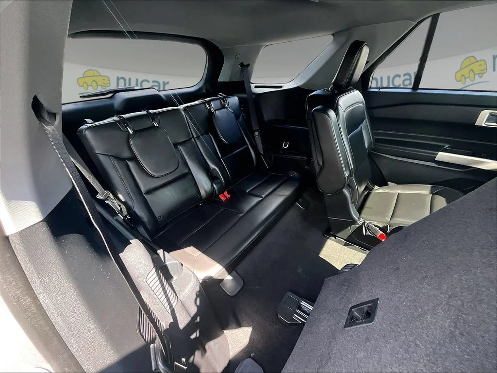 Used 2023 Gray Ford XLT image 16