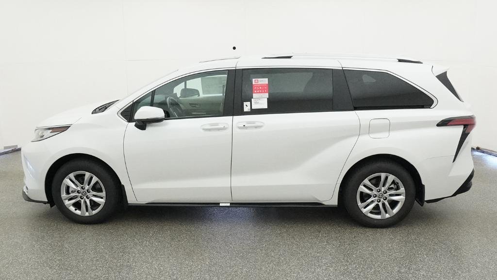 New 2026 Wind Chill Pearl Toyota Limited image 13