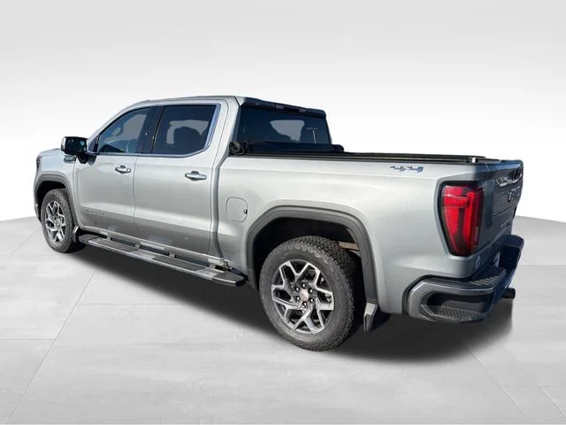Used 2023 STERLING METALLIC GMC SLT image 3