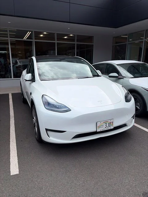 Used 2023 White Tesla Long Range image 5