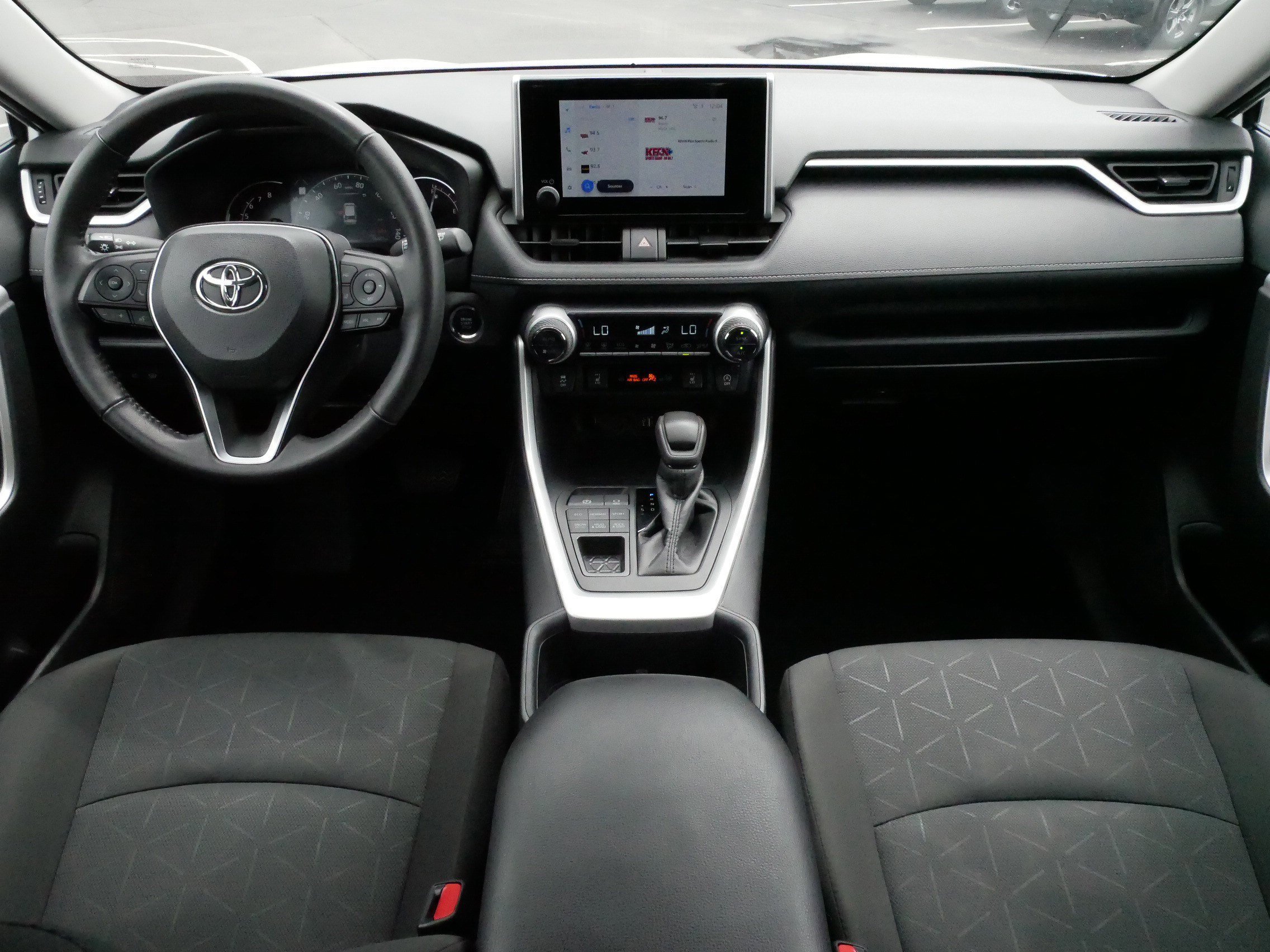 Used 2024 Ice Cap Toyota XLE image 10