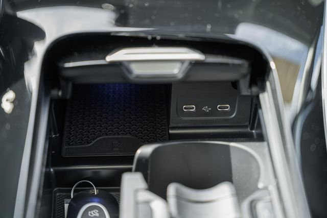 New 2026  Mercedes-Benz C 300 image 25