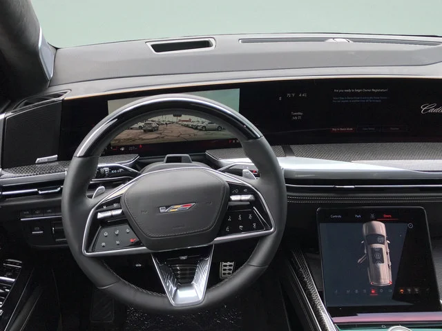 2026 Cadillac Escalade V-Series - Photo 17
