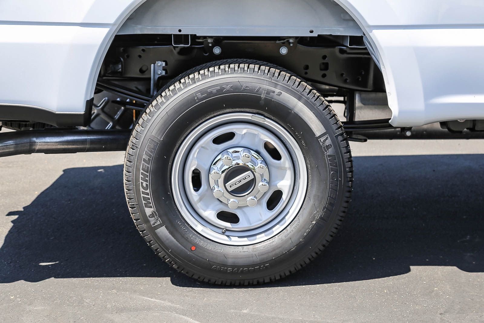 New 2026 Oxford White Ford F-250® XL image 9
