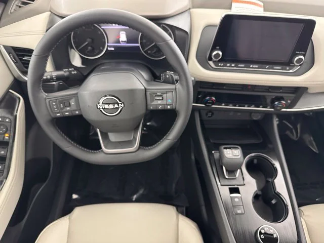 New 2026 Everest White Pearl TriCoat Nissan Dark Armor™ image 22