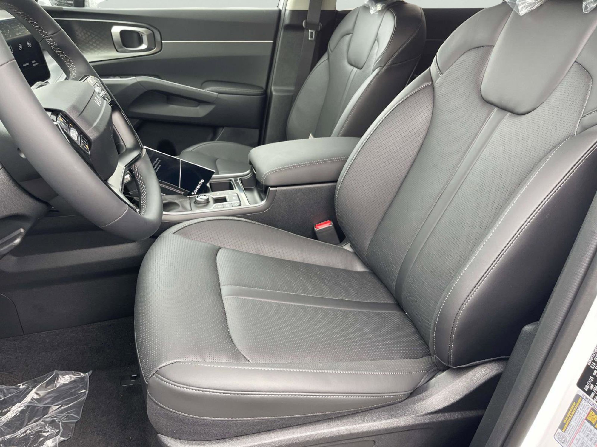 New 2026 Glacial White Pearl Kia S image 23