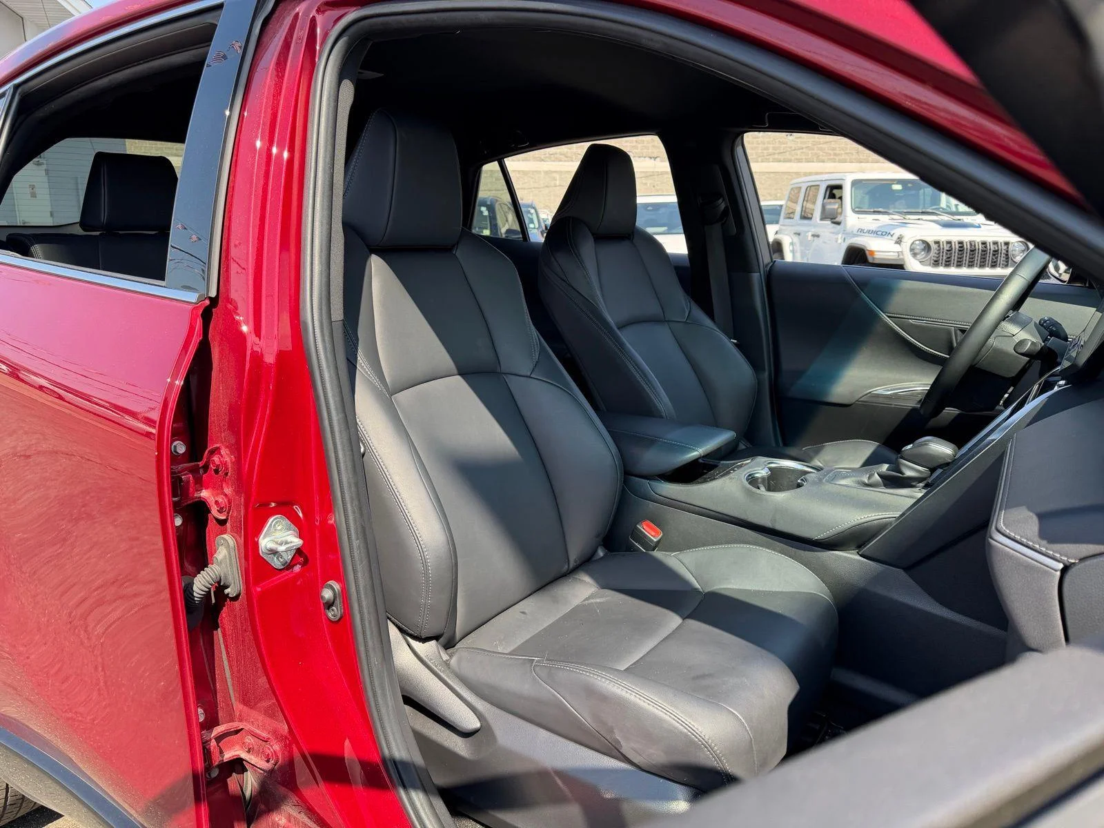 2024 Toyota Venza Nightshade - Photo 11