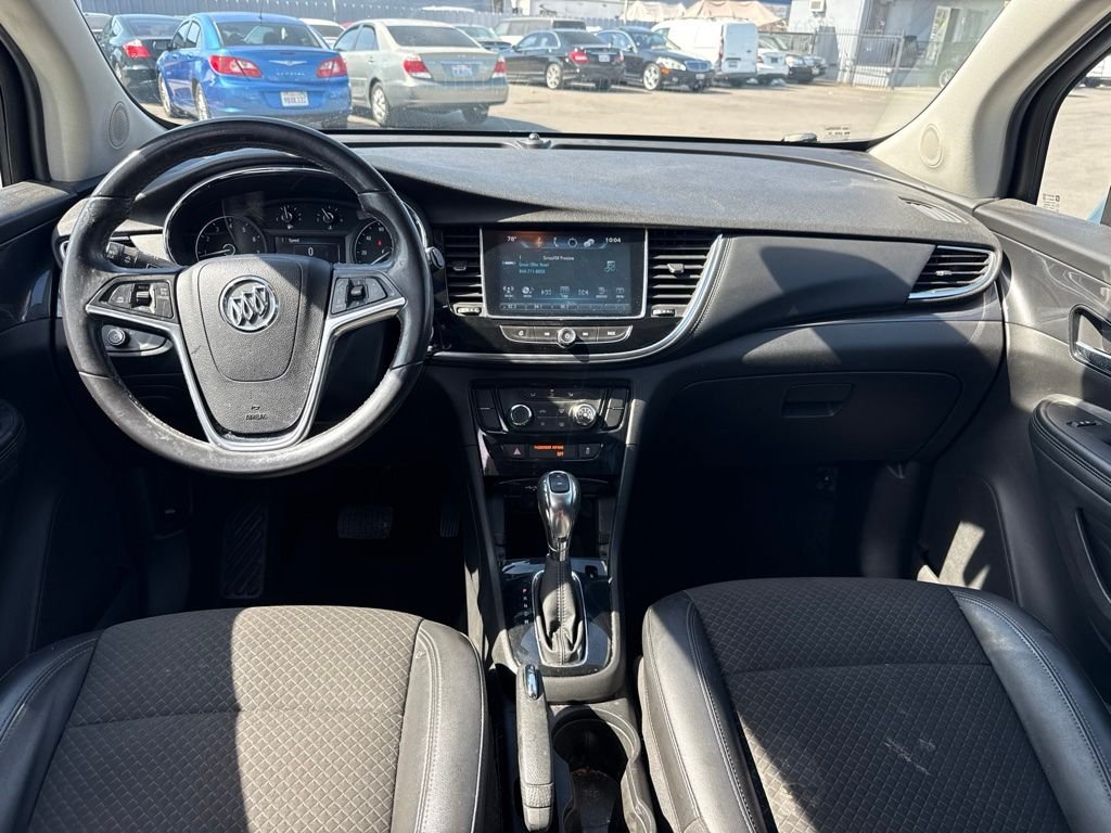 Used 2018 White Buick Preferred image 10