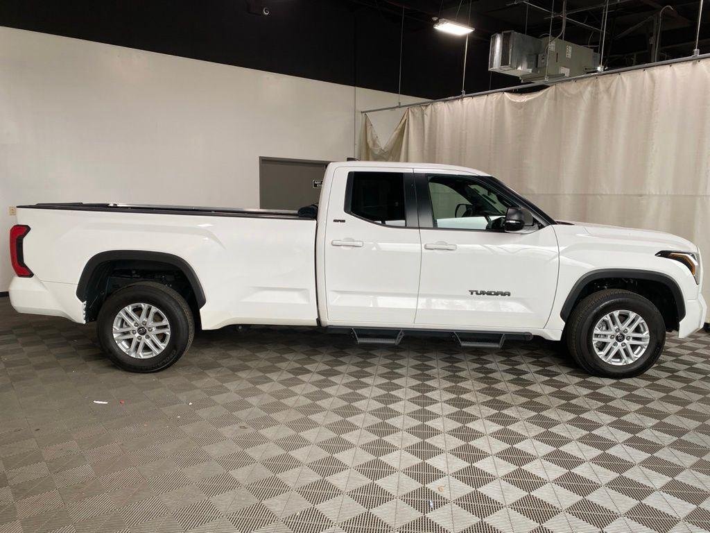 Used 2025 Ice Toyota SR5 image 15