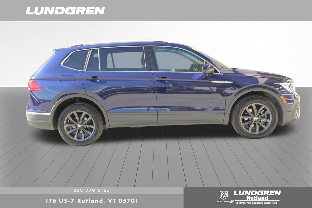 2022 Volkswagen Tiguan SE - Photo 2