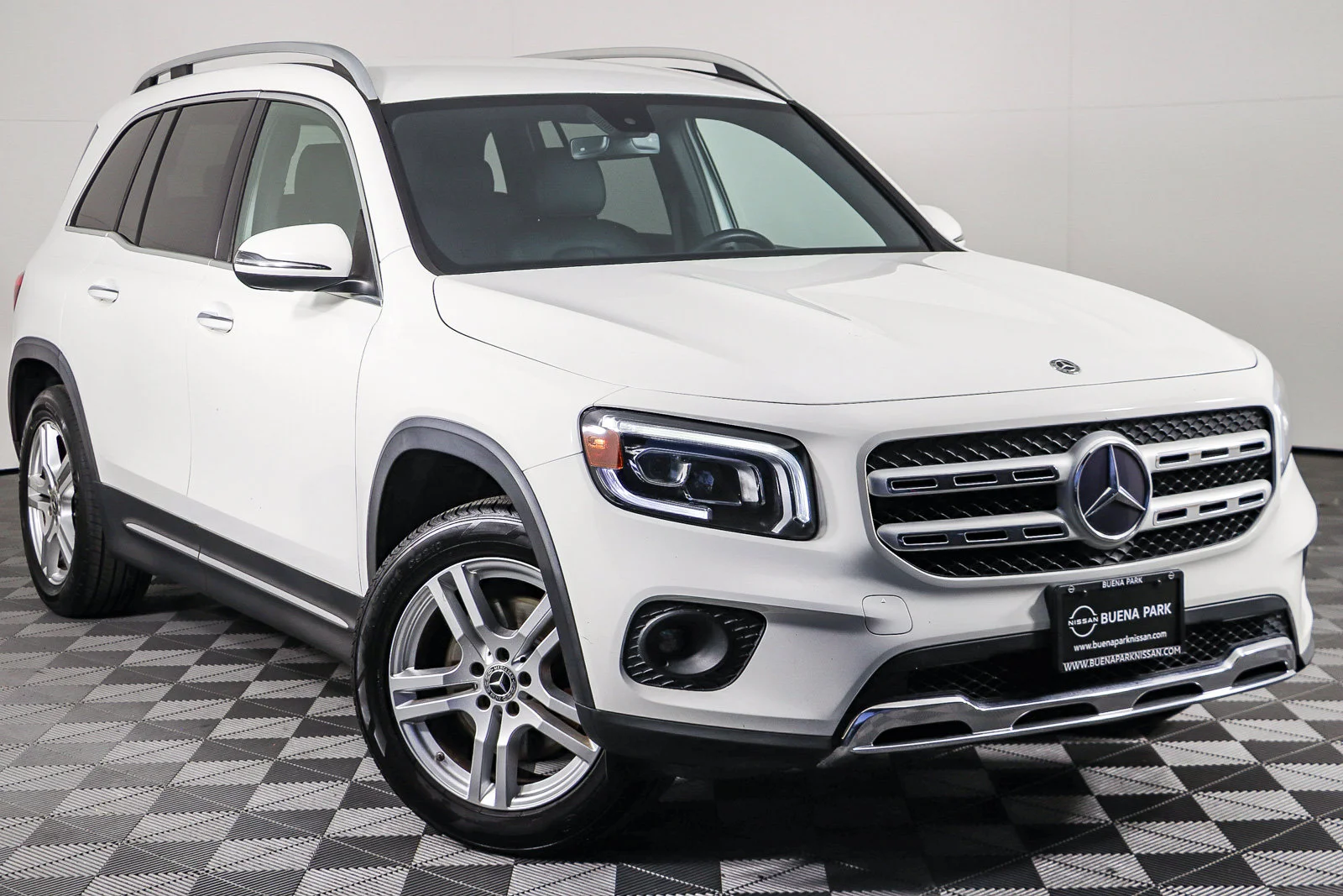 2020 Mercedes-Benz GLB Base