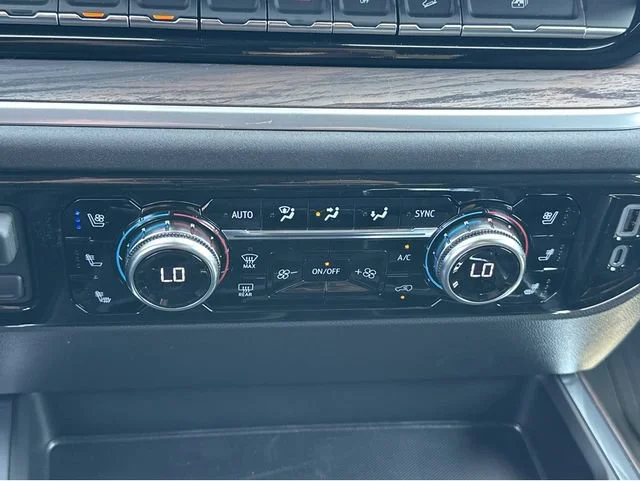 2026 GMC Sierra 1500 SLT - Photo 21