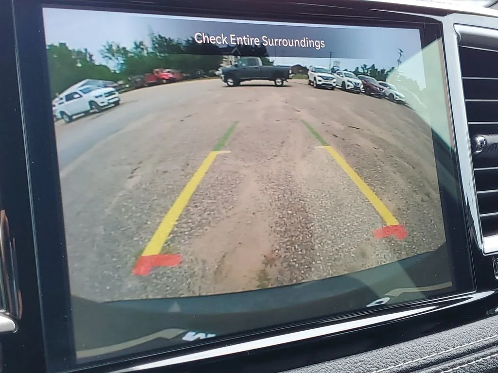 2026 Chrysler Pacifica Select - Photo 18