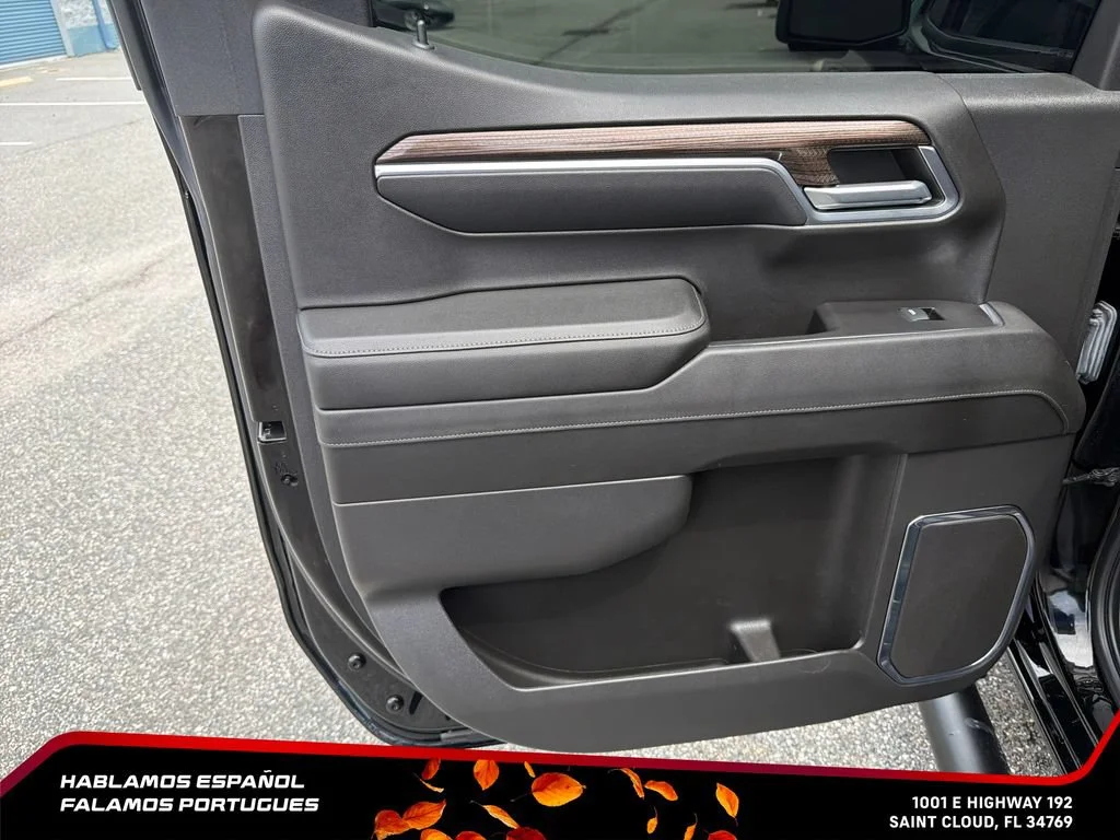 Used 2024 Black Chevrolet RST image 25