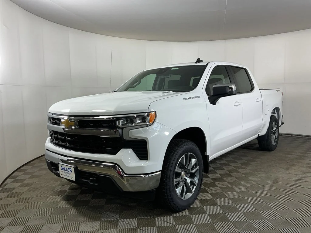 New 2026 White Chevrolet LT image 3
