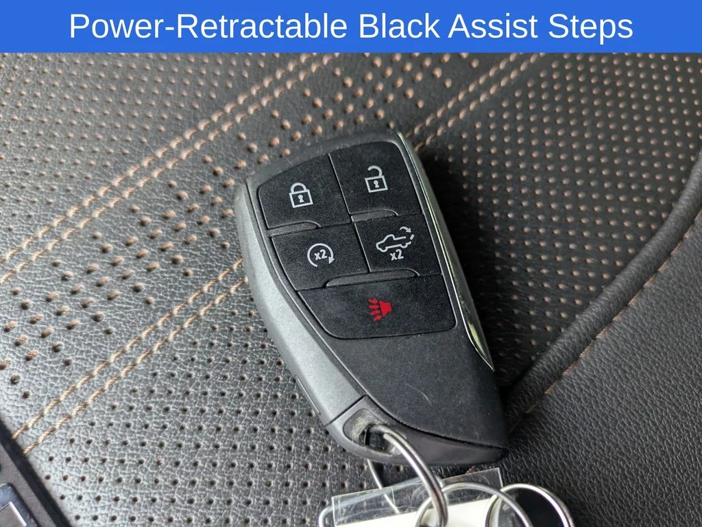 Used 2025 Black Chevrolet High Country image 35