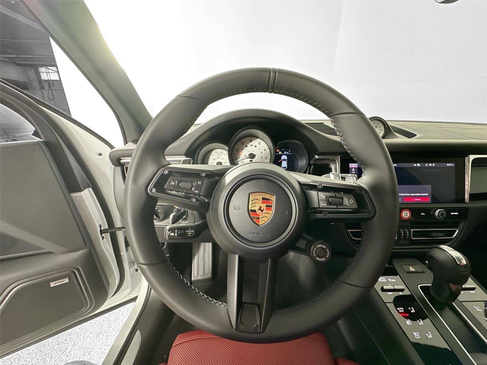 Certified Used 2026 Carrara White Metallic Porsche  image 18