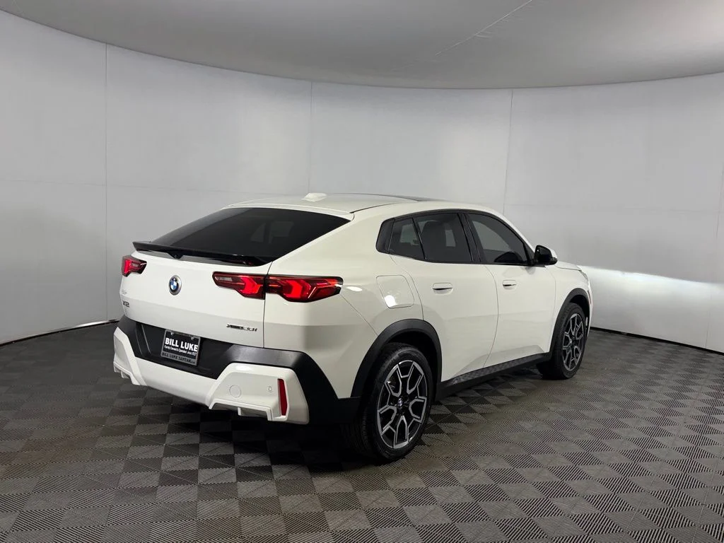 Certified Used 2025 White BMW xDrive28i image 4