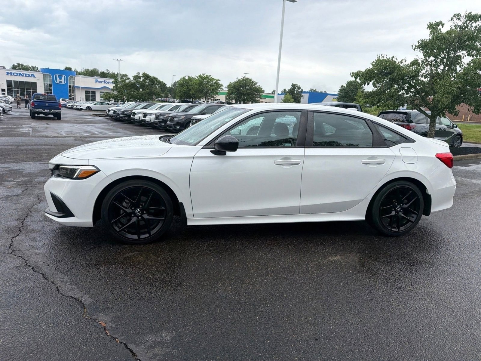 Certified Used 2023 Platinum White Pearl Honda Sport image 16