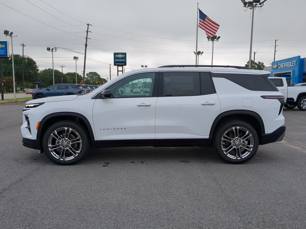 2026 Chevrolet Traverse LT - Photo 44