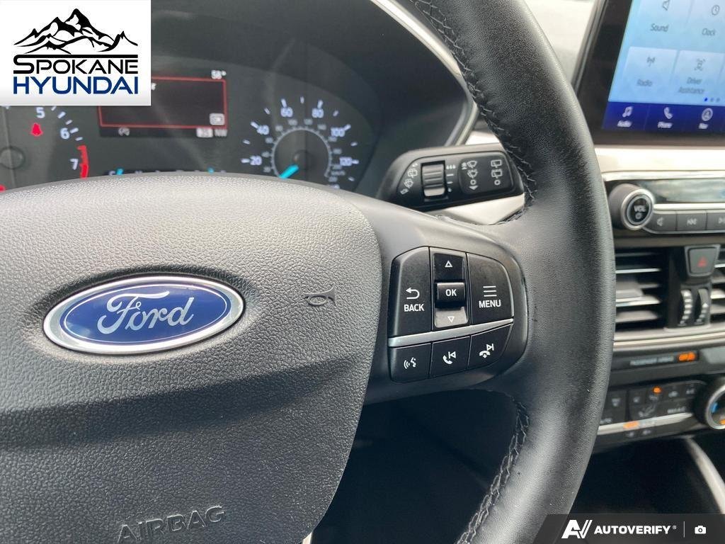 Used 2022 Rapid Red Metallic Tinted Clearcoat Ford SE image 19