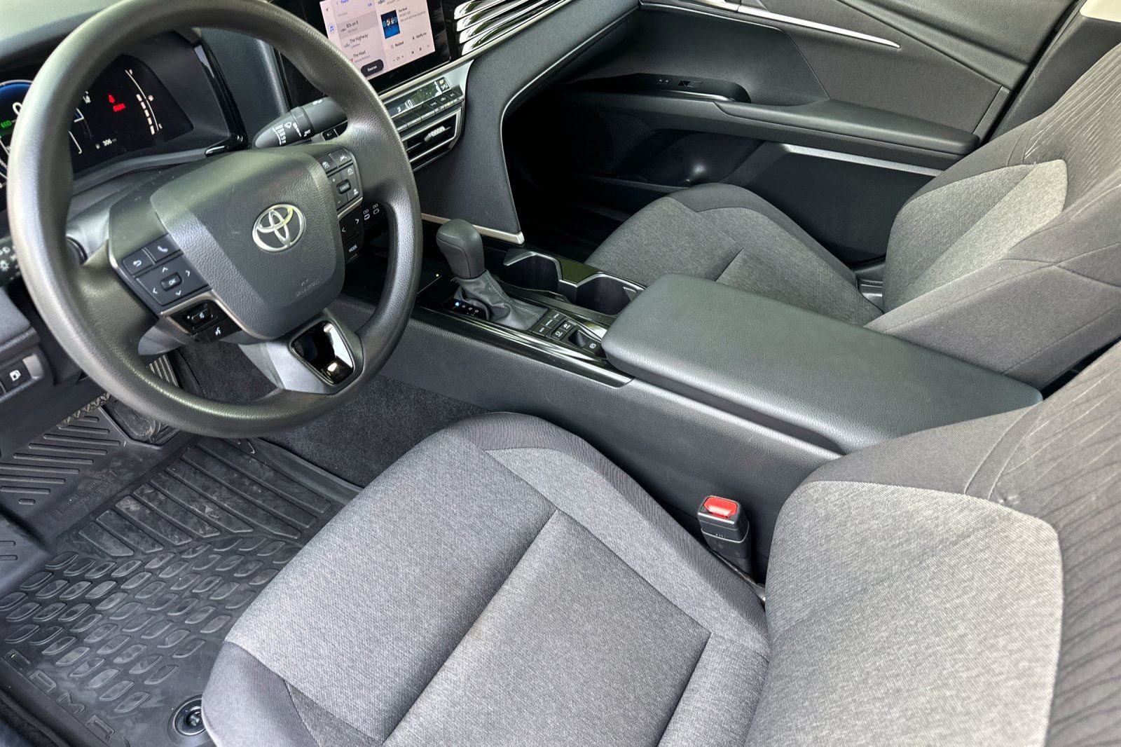 Used 2025 Blue Toyota LE image 9