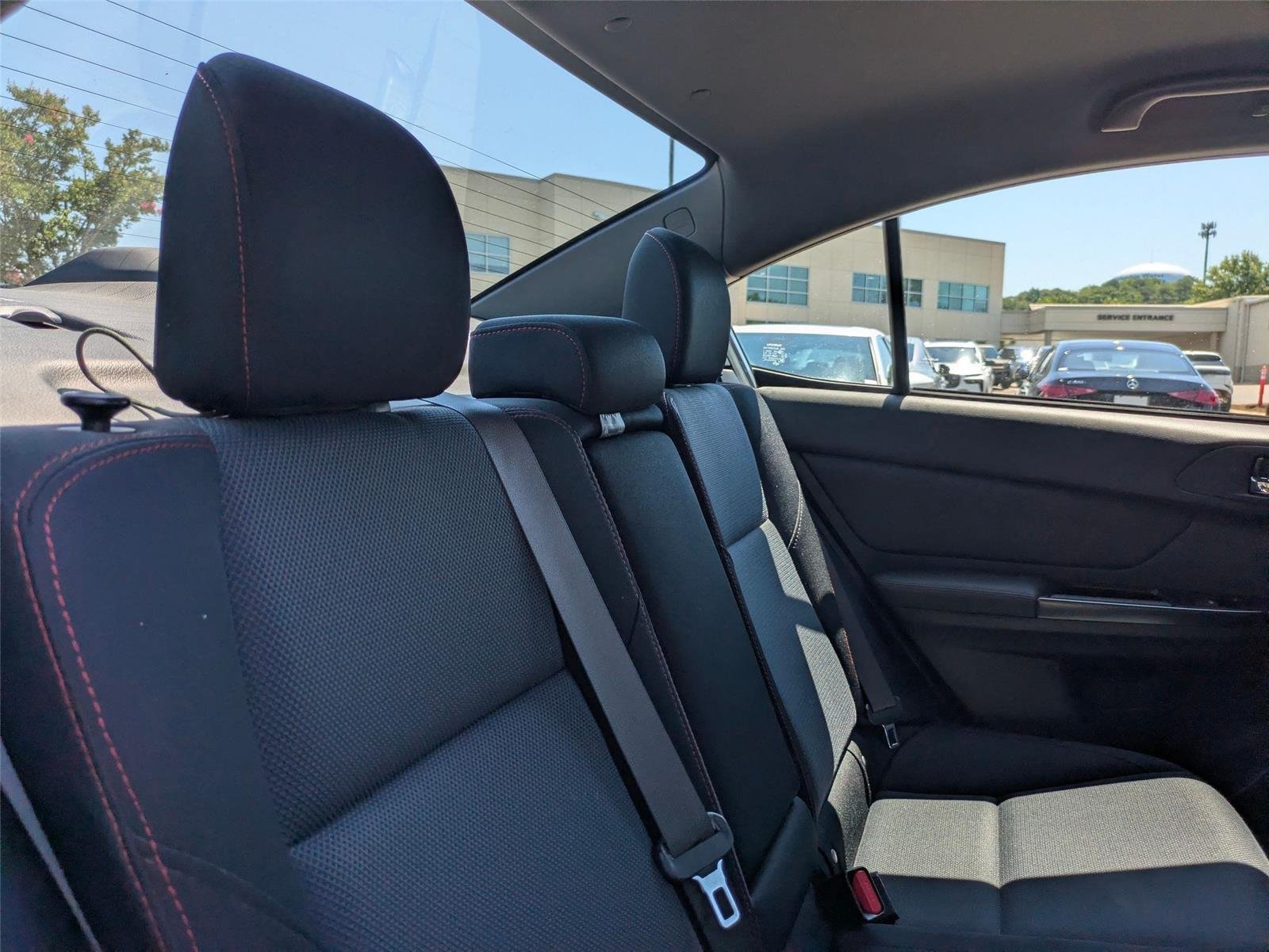 Used 2021 Ice Silver Metallic Subaru  image 29