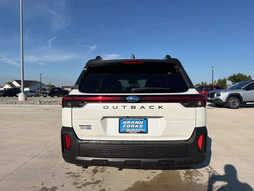 New 2026 CRYSTAL WHITE PEARL Subaru Premium image 6