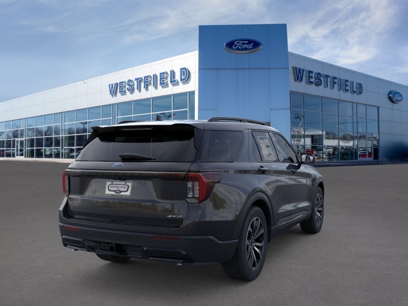 New 2026 Agate Black Metallic Ford ST-Line image 8