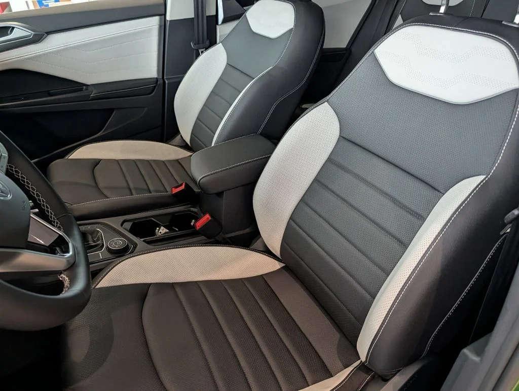 New 2026 Green Volkswagen 1.5T SEL image 10