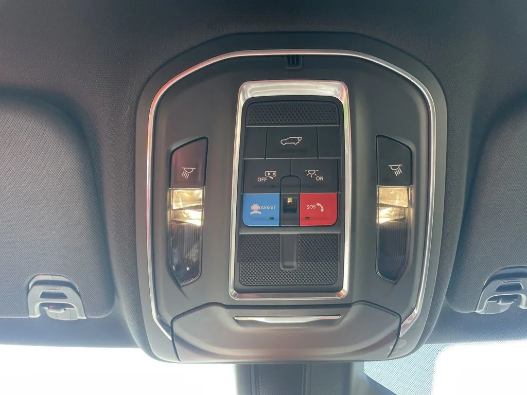 2024 Jeep Wagoneer Series II - Photo 25