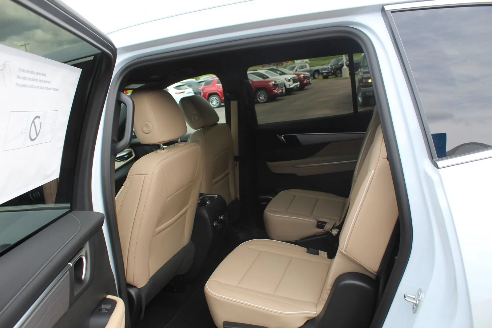 2026 Buick Enclave Preferred - Photo 9