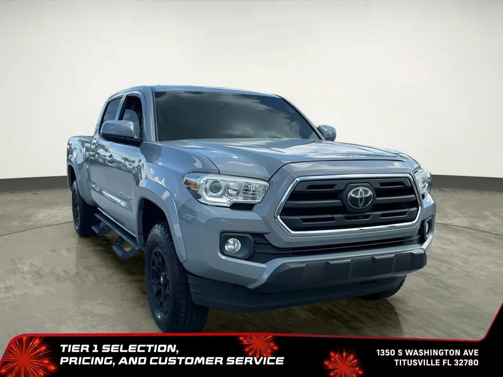 Used 2019  Toyota SR5 image 9