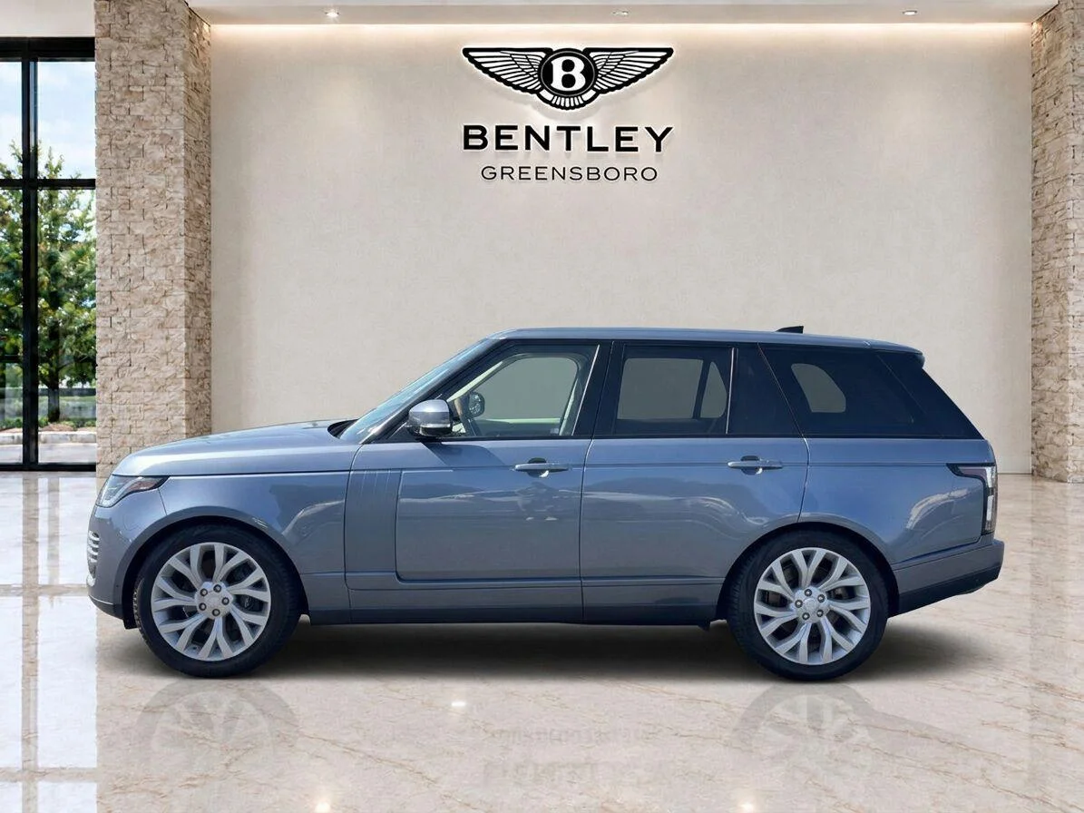 Used 2019 Byron Blue Metallic Land Rover HSE image 2