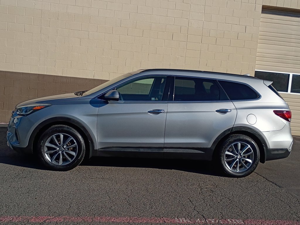 Used 2017 Iron Frost Hyundai SE image 8