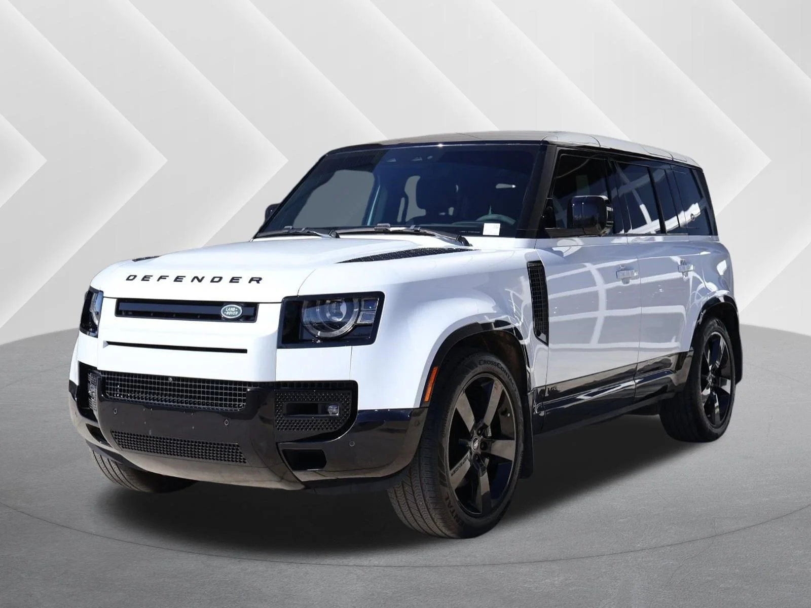 2023 Land Rover Defender V8