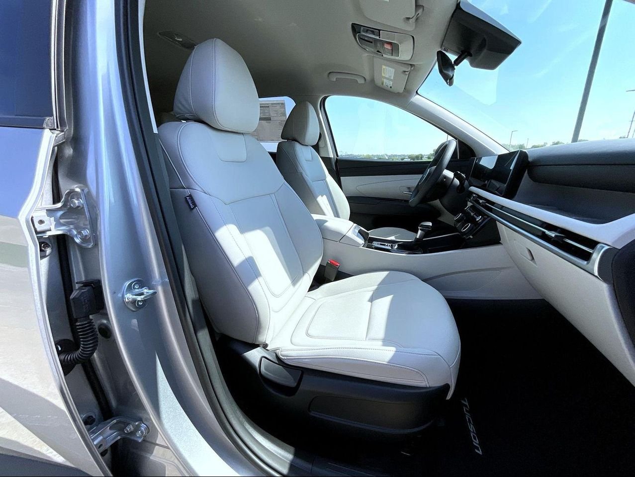 New 2026 Silver Hyundai SEL Plus image 16