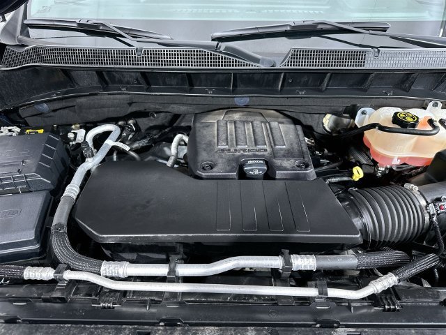 2022 Chevrolet Silverado 1500 LT - Photo 37