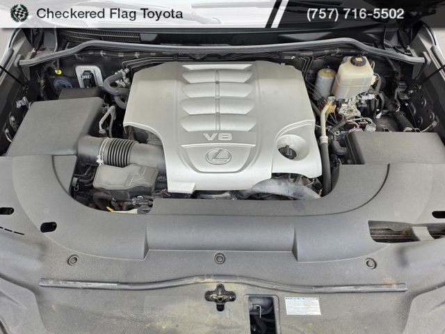 Used 2018 Nebula Gray Pearl Lexus 570 image 15