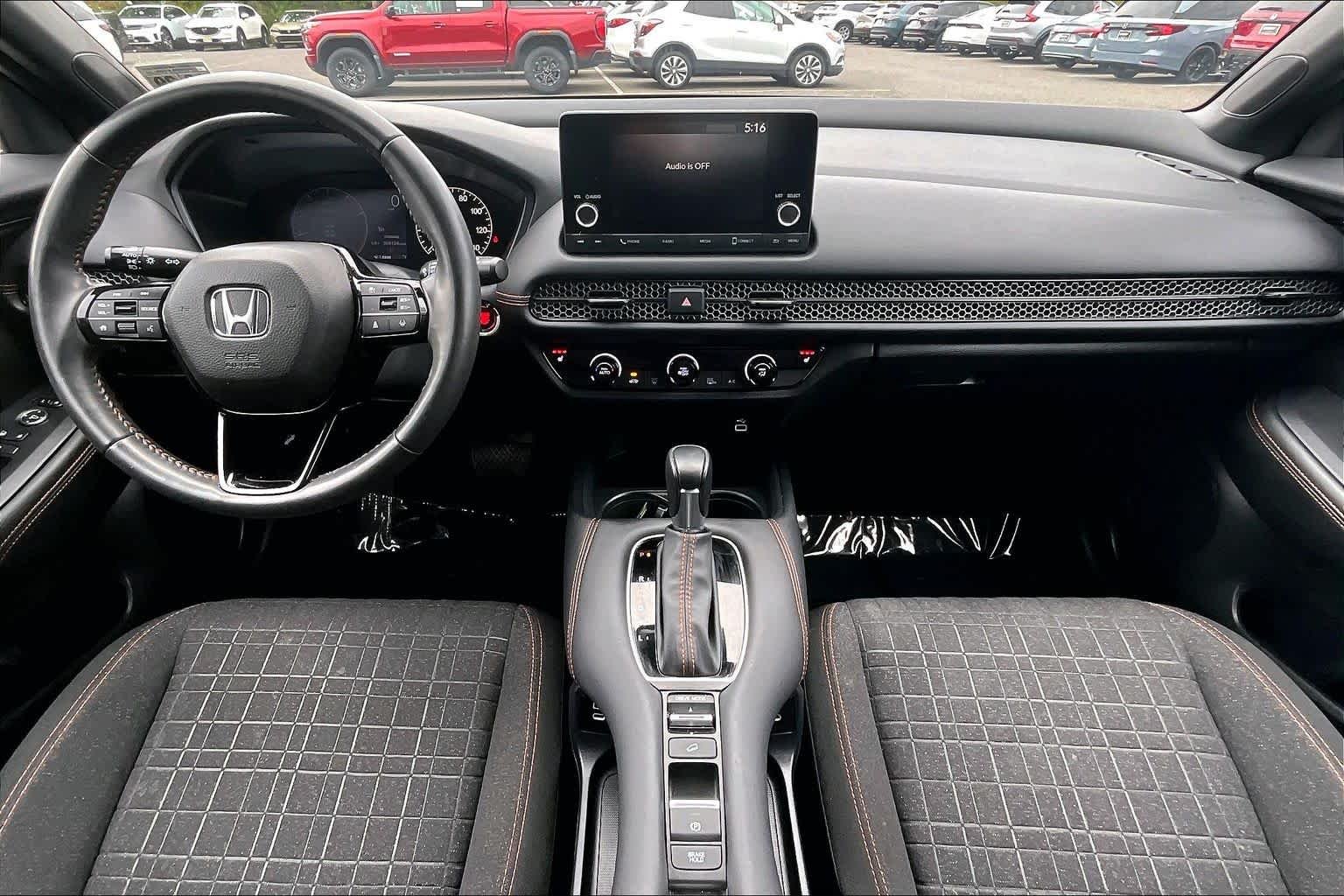 2025 Honda HR-V Sport - Photo 16
