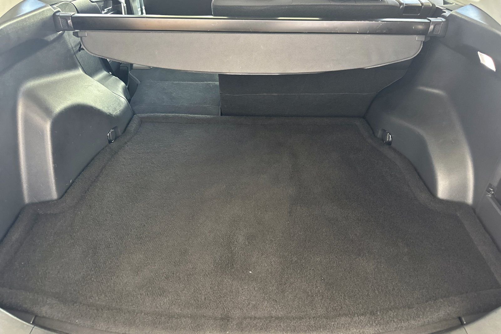 Used 2024 White Toyota XLE image 15
