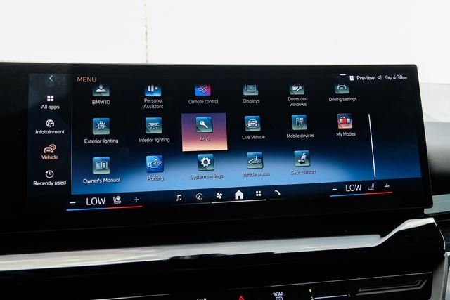 Used 2025 Black BMW 530i image 39