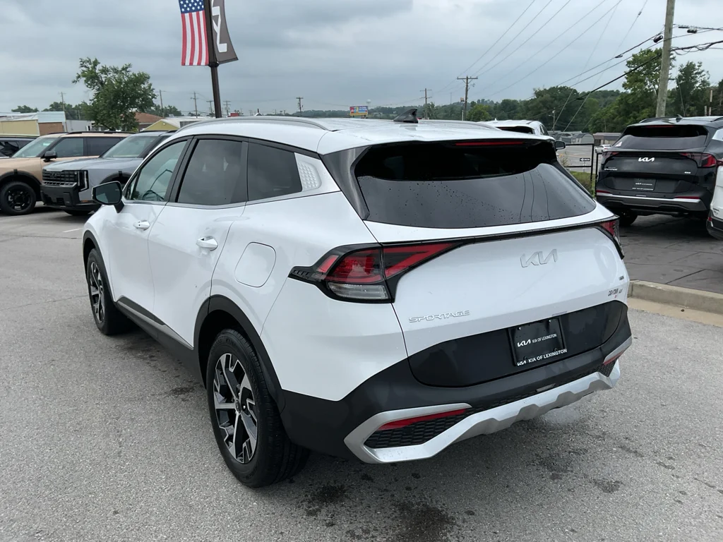 Used 2024 Glacial White Pearl Kia EX image 7