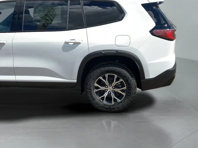 2026 GMC Acadia AT4 - Photo 33
