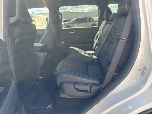 2026 Nissan Armada PRO-4X - Photo 27