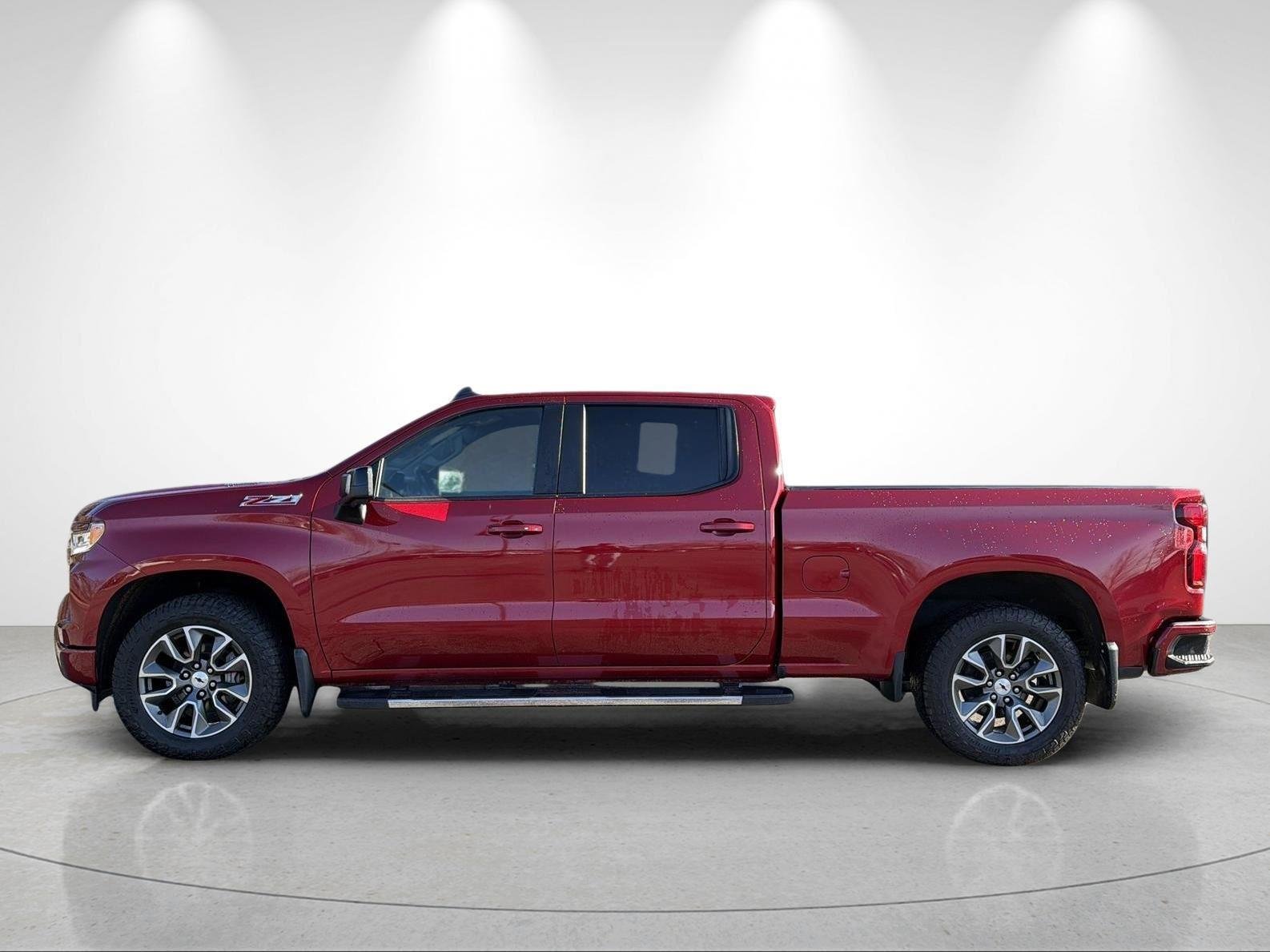 Used 2022 Cherry Red Tintcoat Chevrolet RST image 2