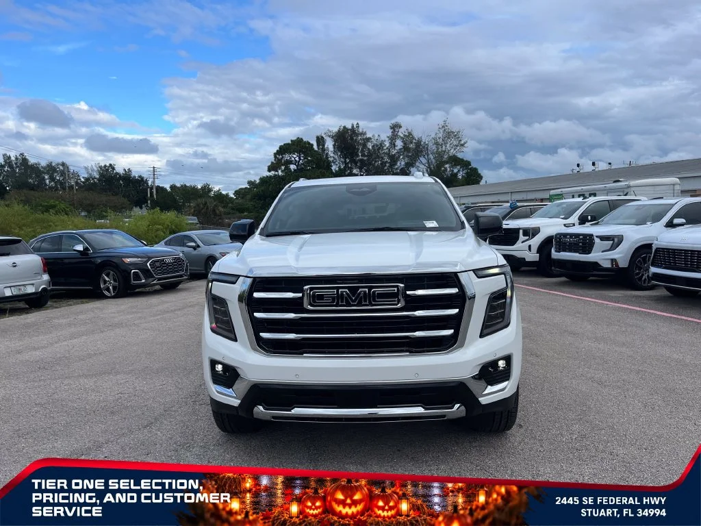 New 2027 Summit White GMC Elevation image 3