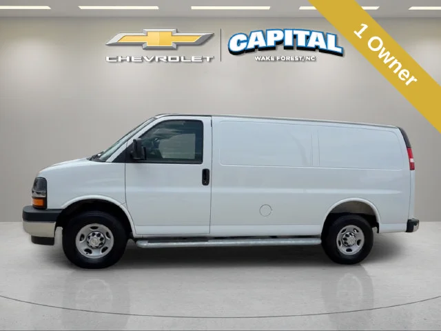 Used 2025 White Chevrolet Work Van image 2